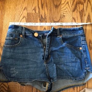 Kendall and Kylie jean shorts Pac Sun size 5
